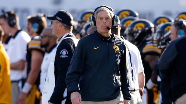 Iowa coach Kirk Ferentz discusses his 2016 expectations, quarterback C.J. Beathard and the keys to longevity